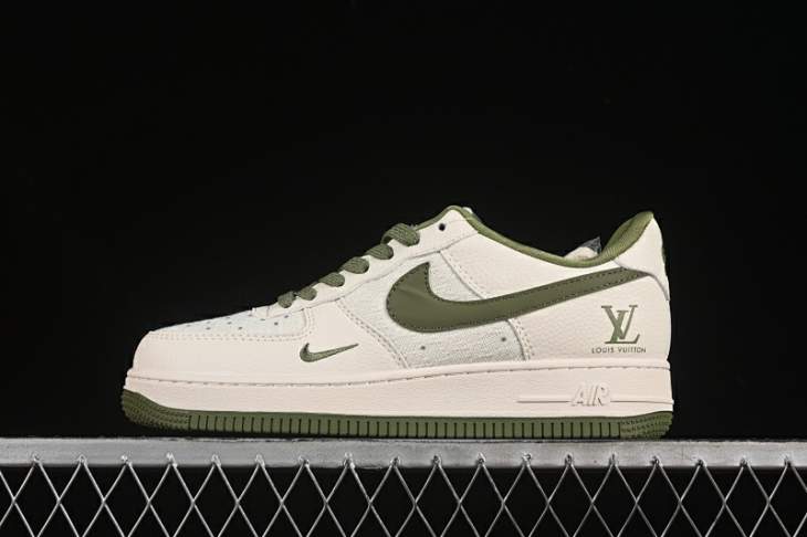 Picture of Air Force 1 _SKUfw20096838974076653fw